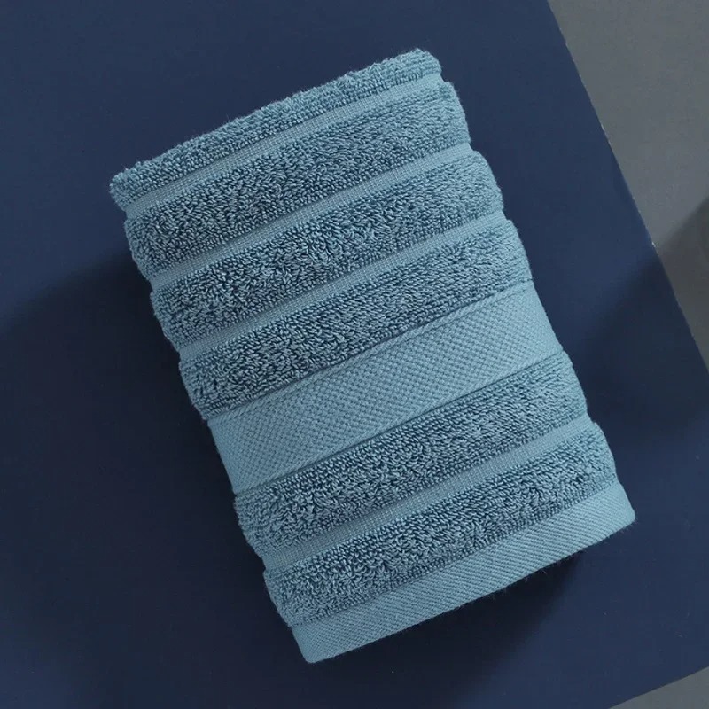 Serviette utile, serviette car - Zara Home Bathroom avis et prix